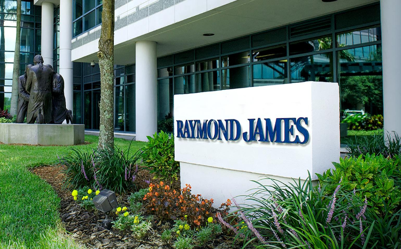 RayJay Hires S. Florida Advisors with $363M in Assets