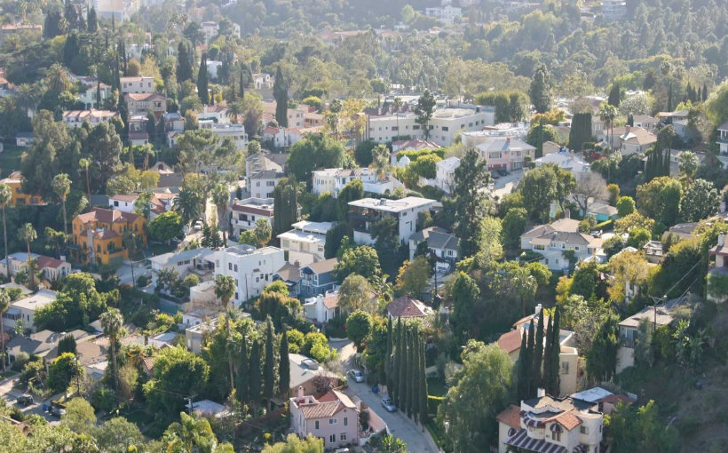 Arixa, Oaktree Expand JV to Meet RE Financing Needs