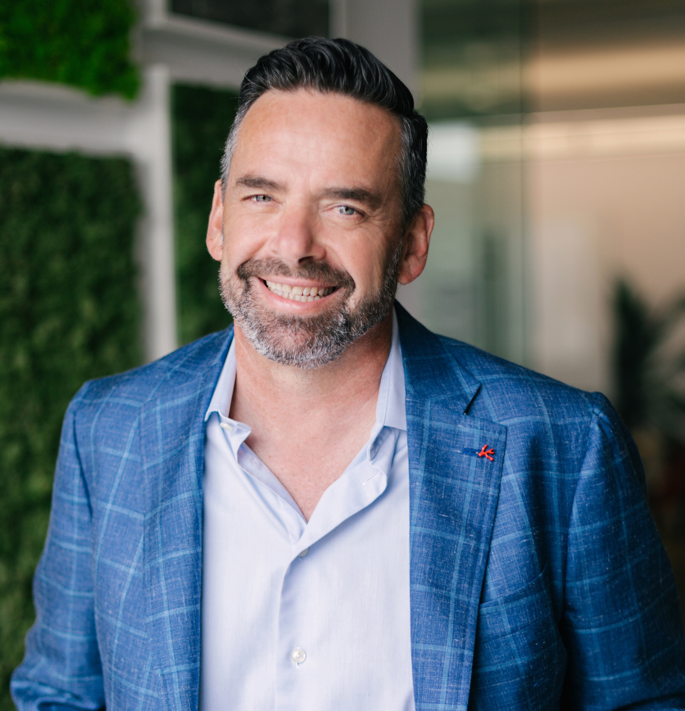 Cetera Financial CEO Antoniades to Retire at Year-End