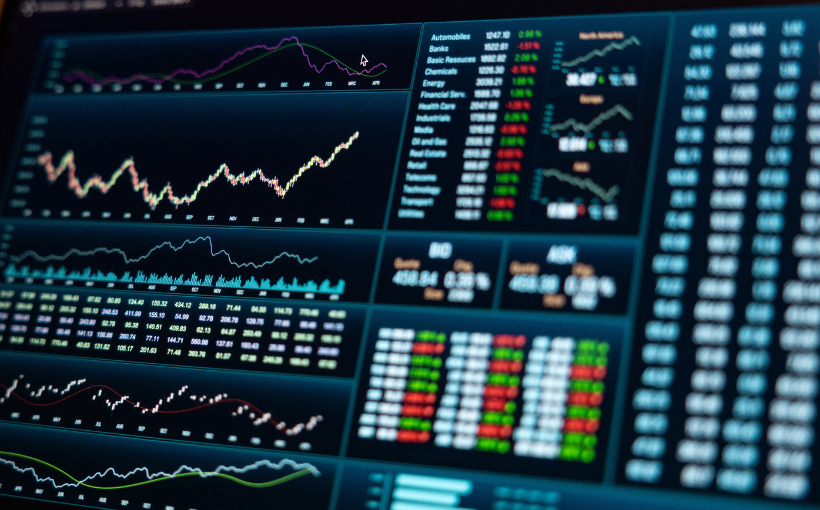 Schwab to Acquire Forge Global for $660M, Accelerating Push into Private Markets 