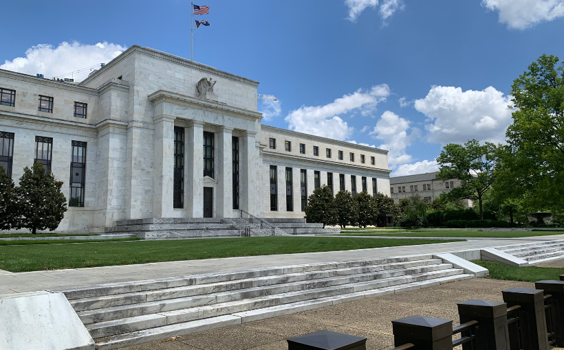 U.S. Banks Clear Fed Stress Test With Capital to Spare