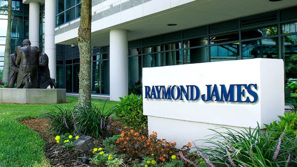 'AI Won't Replace FAs, But Advisors Using AI Will': Raymond James CEO Says