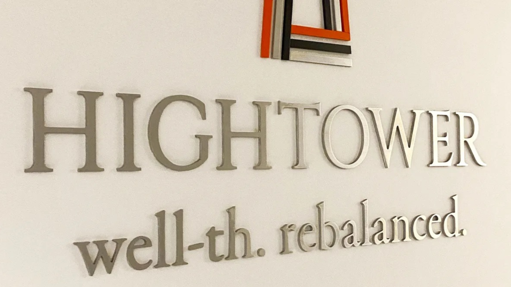 Hightower Advisors Adds $2.5B Stearns Financial Group to W-2 Advisory Channel