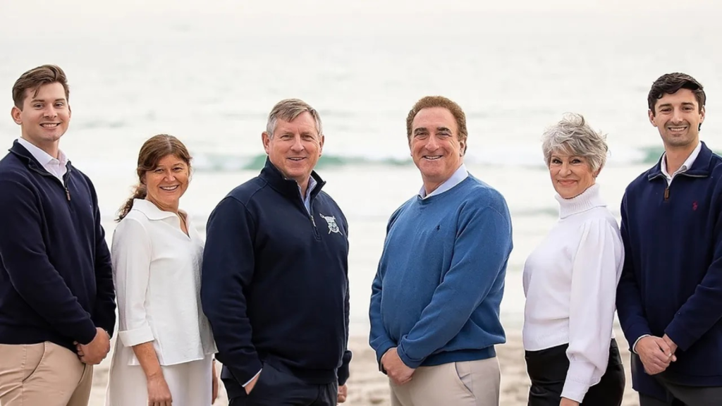 Cetera Financial Lures $420M FA Team from Commonwealth
